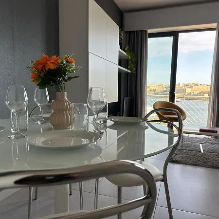 View Location 2br Daire Sliema