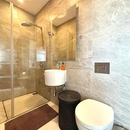 View Location 2br Daire